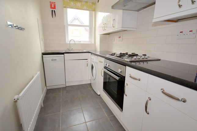 63c Westminster Court, Guildford photo 3