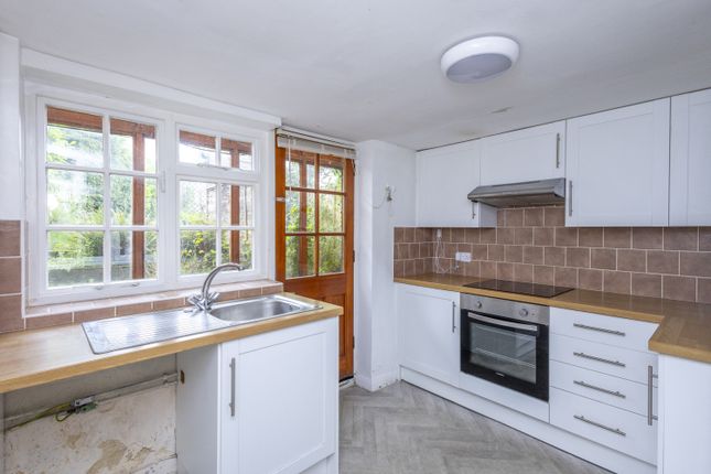 Quince Cottage, Lenham Heath Road, Maidstone photo 2