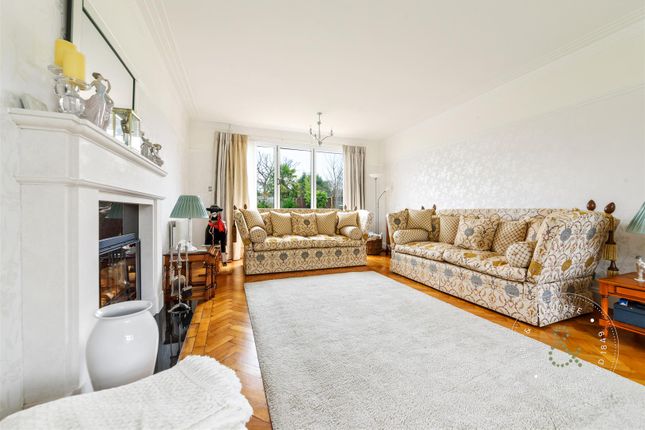 2, Llandennis Avenue, Cardiff photo 4
