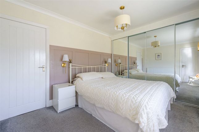 72, Finchfield Lane, Wolverhampton photo 4