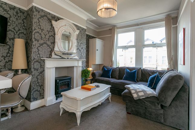 Flat 2, 14 Dragon Avenue, Harrogate photo 3