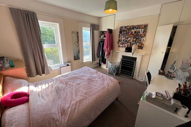 66, Crescent Road, Reading photo 5
