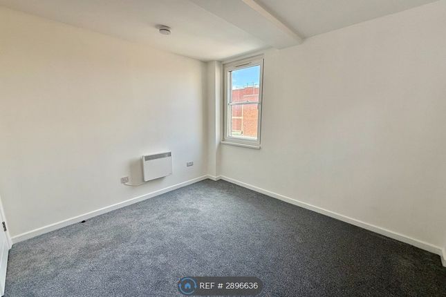 Flat, Market Place, Mansfield photo 4