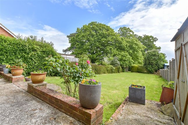 Sparkes Wood Avenue, Rolvenden photo 3