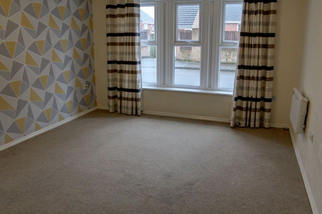 Flat to rent in St. Helens Avenue, Barnsley