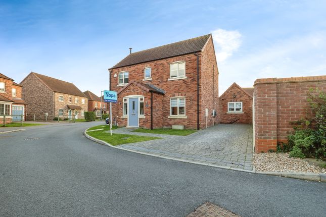 Thumbnail Detached house for sale in Mendip Avenue, North Hykeham, Lincoln