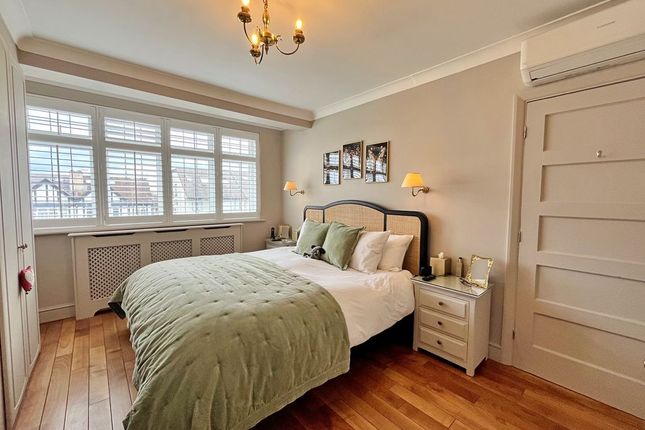 3, West Close, Greenford photo 3