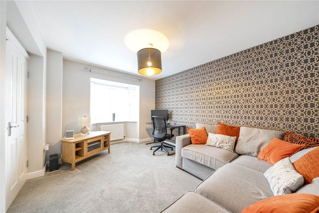 17, Post Hill View, Pudsey photo 4