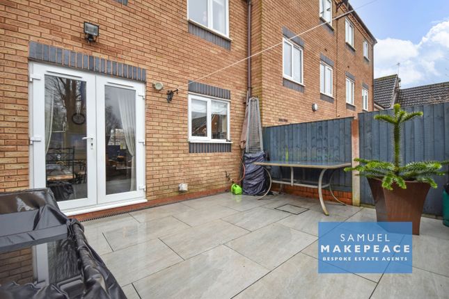 Town house for sale in Tudor Rose Way, Stoke-On-Trent, Staffordshire