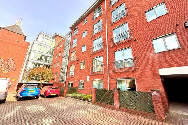 Flat for sale in Raleigh Street, Nottingham