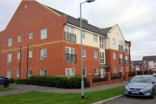 8 Hamilton Court Powell Road, Basildon photo 3