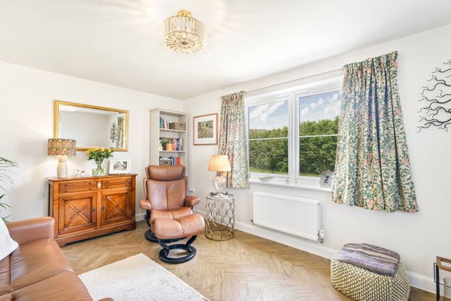 49 Treledan Way, Saltash photo 4