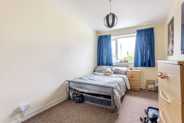 Flat for sale in Olivers Battery Road South, Winchester