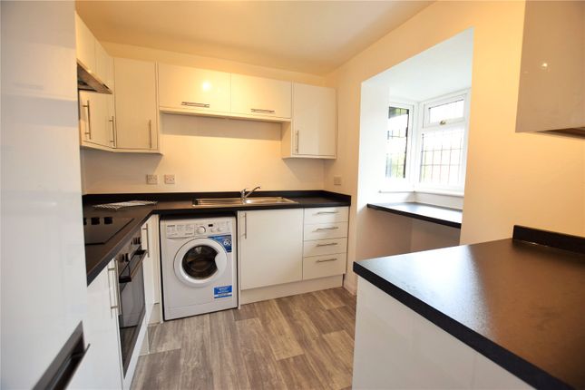 17, Daventry Court, Bracknell photo 2