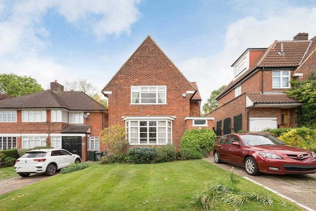 Thumbnail Detached house for sale in Sunnyfield, London
