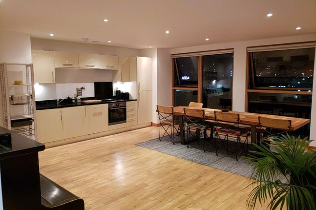 1 Lounge 1A.Jpg