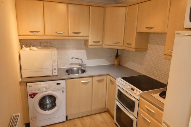 Flat to rent in Wellshot Road, Glasgow