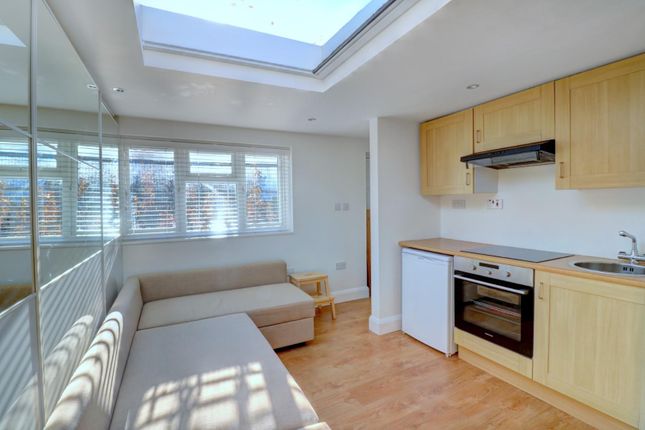 Property for sale in Court Way, London