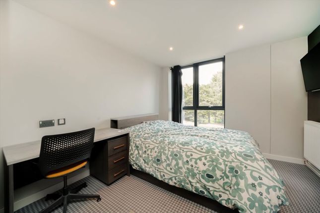 Flat 208, 62-64, Kenton Road, Harrow photo 4