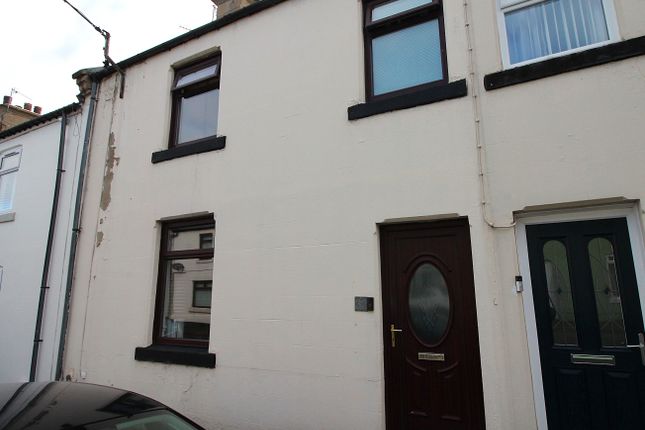 3-bed house on 32, Roger Street, Consett, £90,000