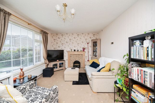 17, Maxstoke Close, Birmingham photo 4