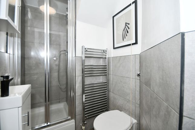 43, Charlotte Road, South Yorkshire photo 2