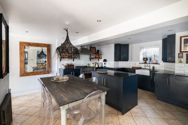10A Earlswood Road, Redhill photo 5