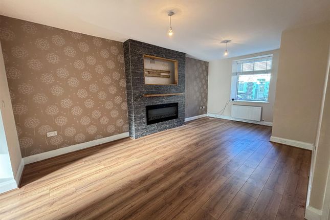 52, Deri Terrace, Ferndale photo 5
