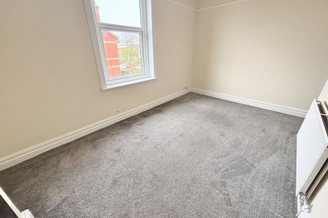 15a, Maple Avenue, Stanley Park photo 4