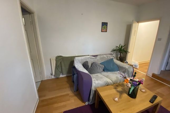 Flat 2a 2 Arthur Avenue, Lenton, East Midlands, NG7 photo 2