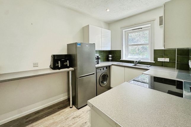 54 St. Johns Road, Helston, Cornwall photo 4