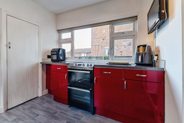 5, Gypsy Lane, Middlesbrough photo 4