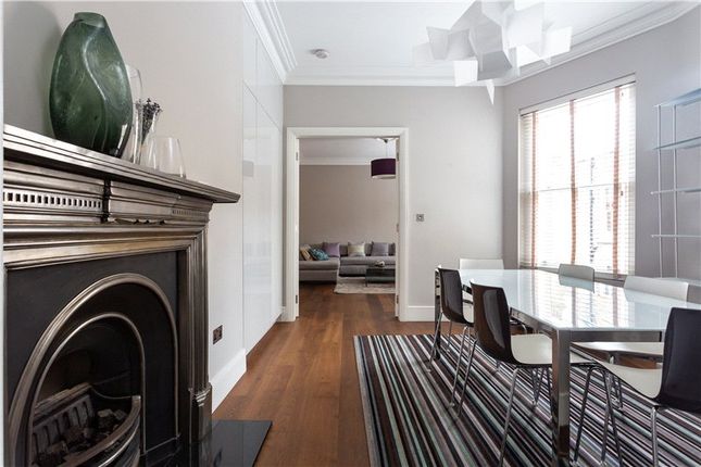 Flat L, Wetherby Mansions,, Earl's Court Square, London photo 4