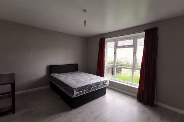 Property to rent in Hayton Green, Coventry