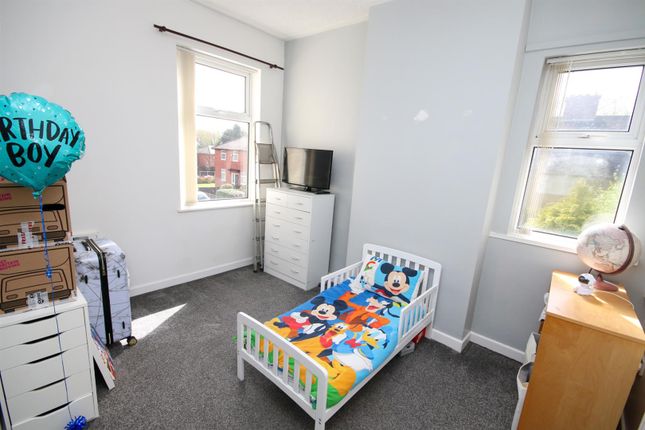 End terrace house to rent in Matlock Street, Eccles, Manchester