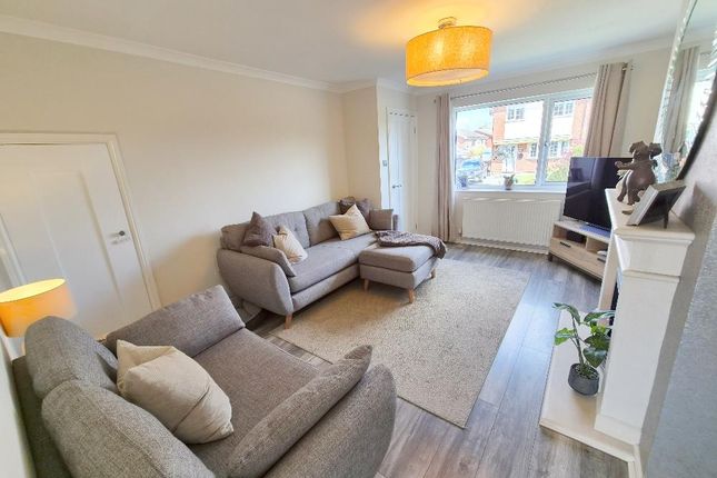 4, Walpole Close, Crewe photo 4