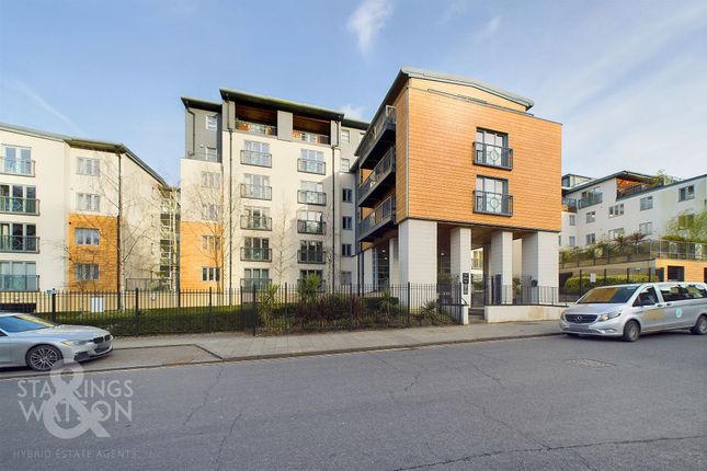 1-bed flat on Apt 202, New Half Moon Yard King Street, Norwich, £175,000
