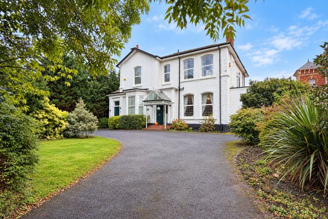 15, Lulworth Road, Southport photo 2