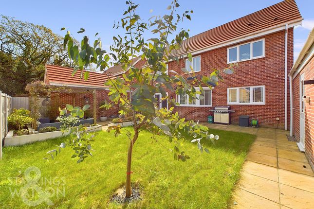Detached house for sale in Nursery Close, Lowestoft