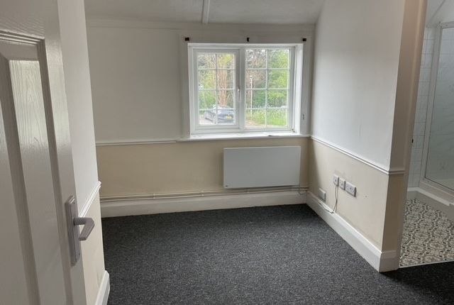 Flat, Seaview photo 4