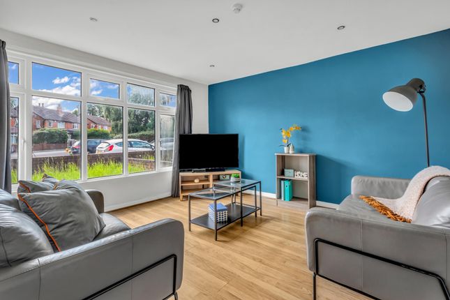 10, ST ANNES DRIVE, Leeds photo 2