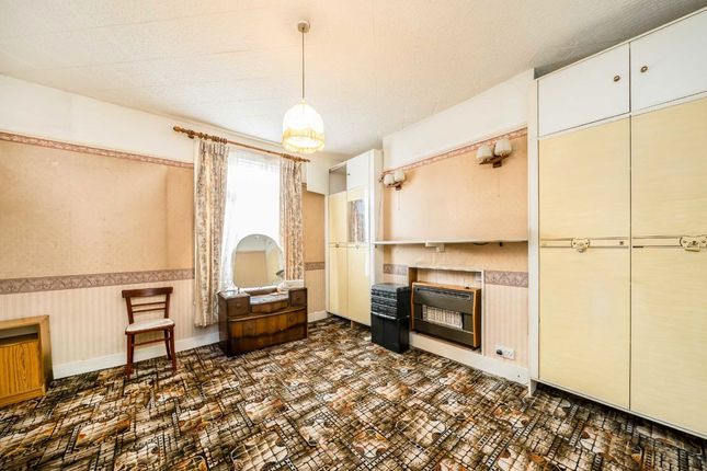 26, Burton Road, London photo 5