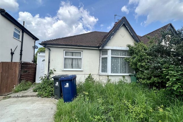 Bungalow for sale in Sandringham Road, Northolt