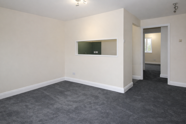 46, Bartholomew Drive, Romford photo 5