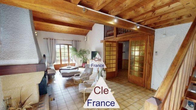 Detached house for sale in Montauban, Midi-Pyrenees, 82000, France