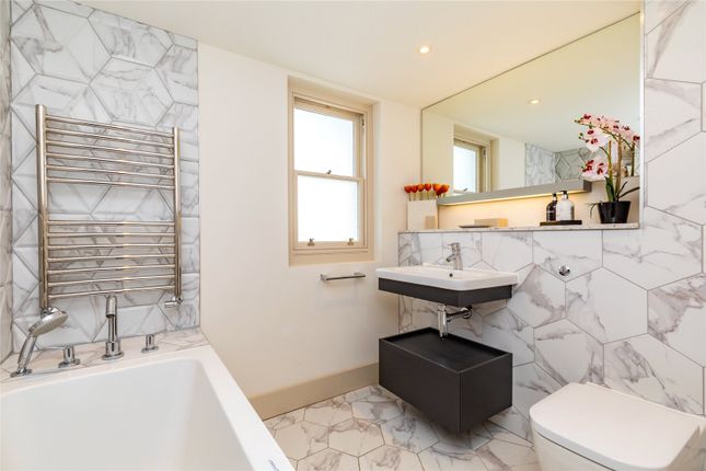 Terraced house for sale in Surrey Street, Brighton, East Sussex