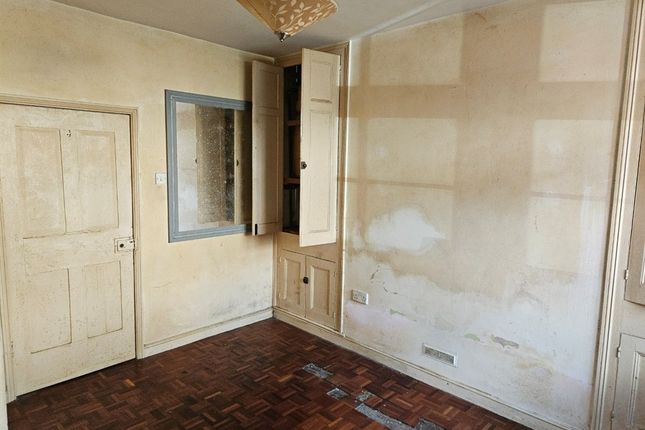 Ground Floor Flat, 31, High Street, DEREHAM photo 3