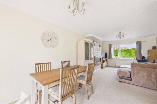 26 Westwick, Hedon, East Riding of Yorkshire photo 3