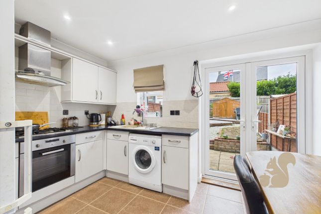 34, Thomas Bell Road, Colchester photo 4