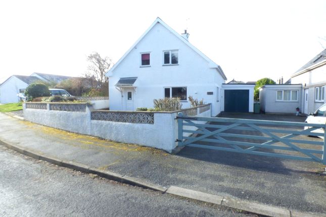 Thumbnail Detached house for sale in Tyn Y Mur Estate, Morfa Nefyn, Pwllheli, Gwynedd